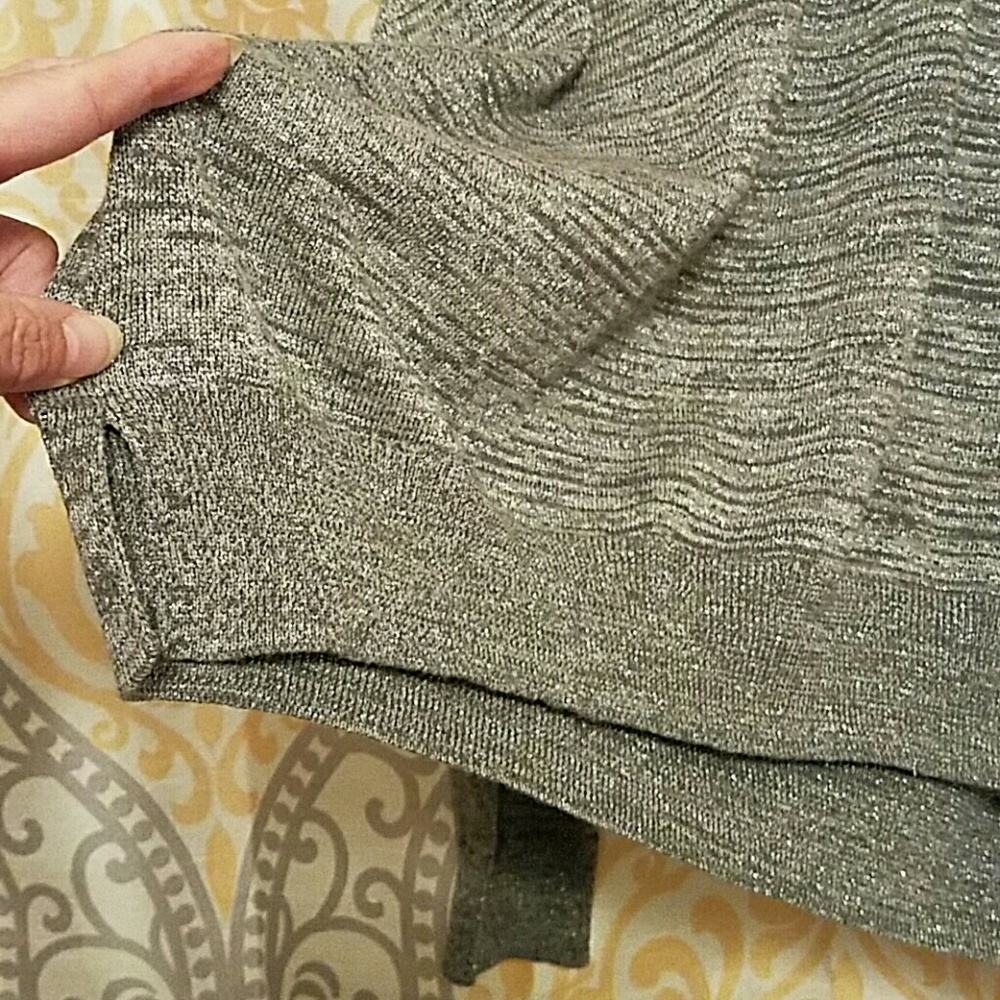 Metallic silver sweater - Picture 2 of 4
